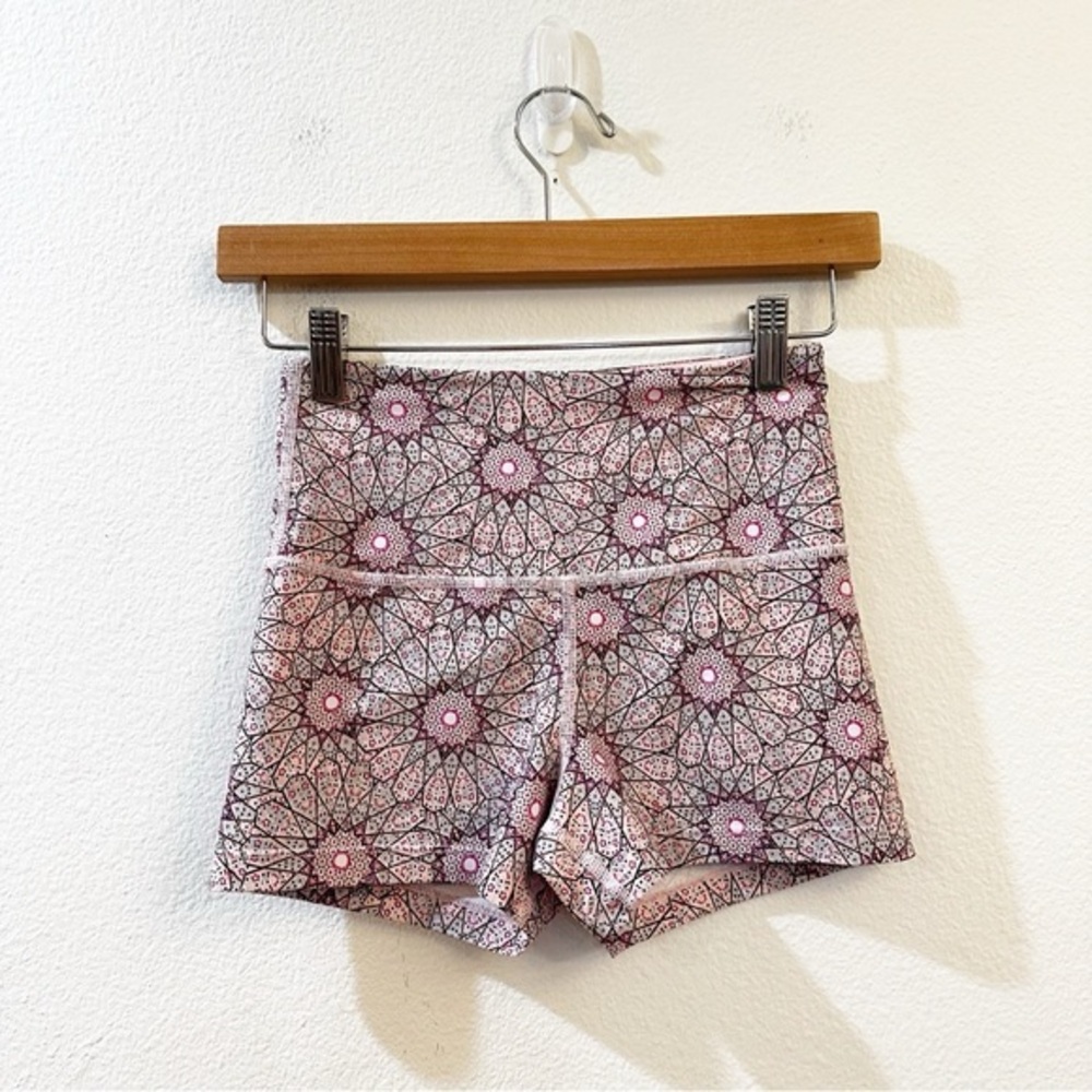 Lorna Jane Pink Shorts Athletic Running‎ Biking Shorts Size XS